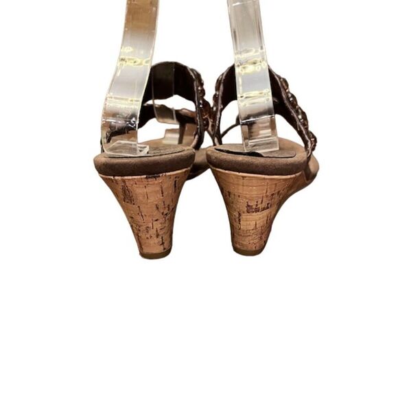 New York Transit Jeweled Wedge Sandals Bronze Slip On Toe Strap Size 7 - Picture 6 of 11